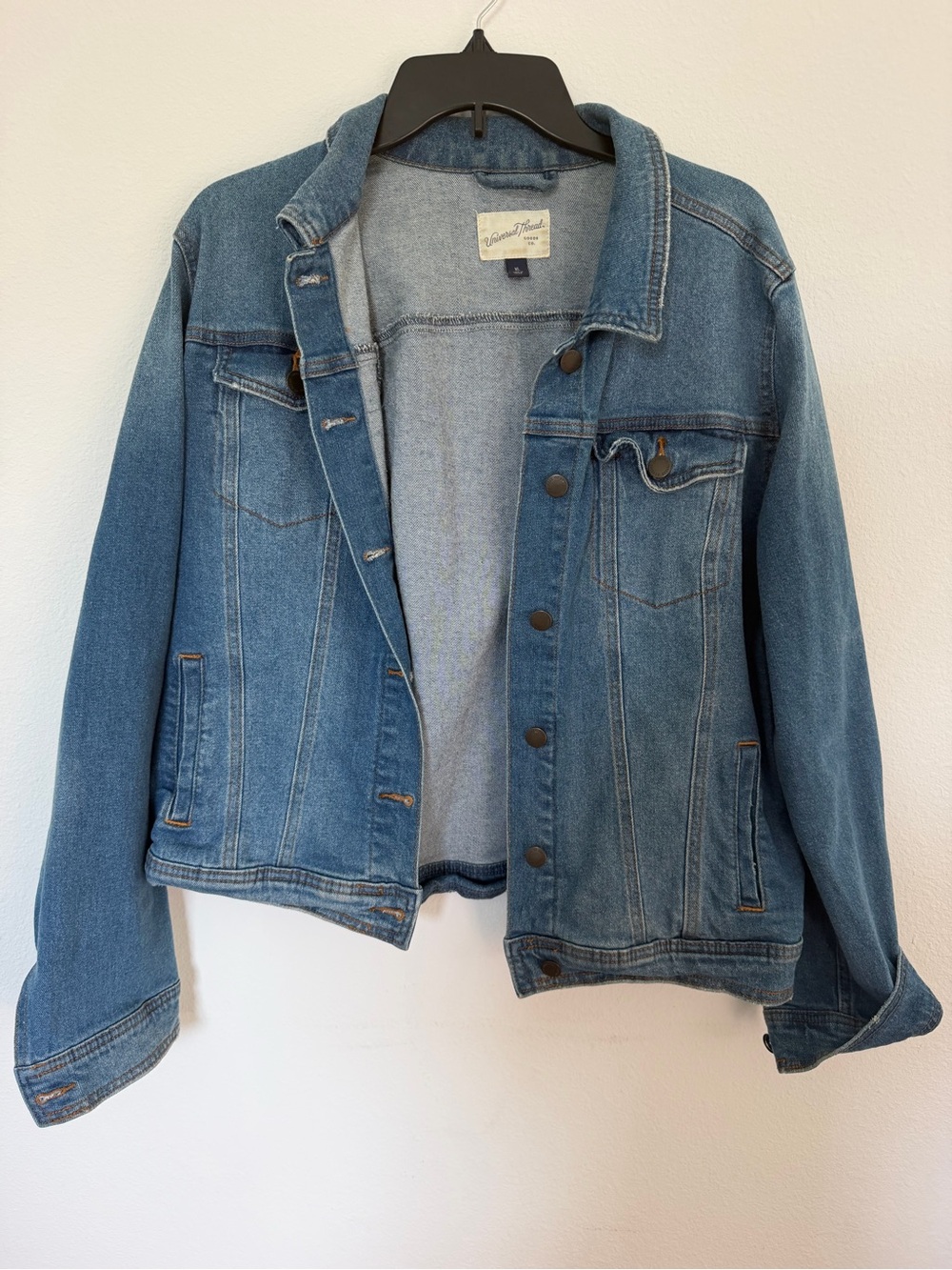 Universal Thread Classic Light Blue Denim Jacket